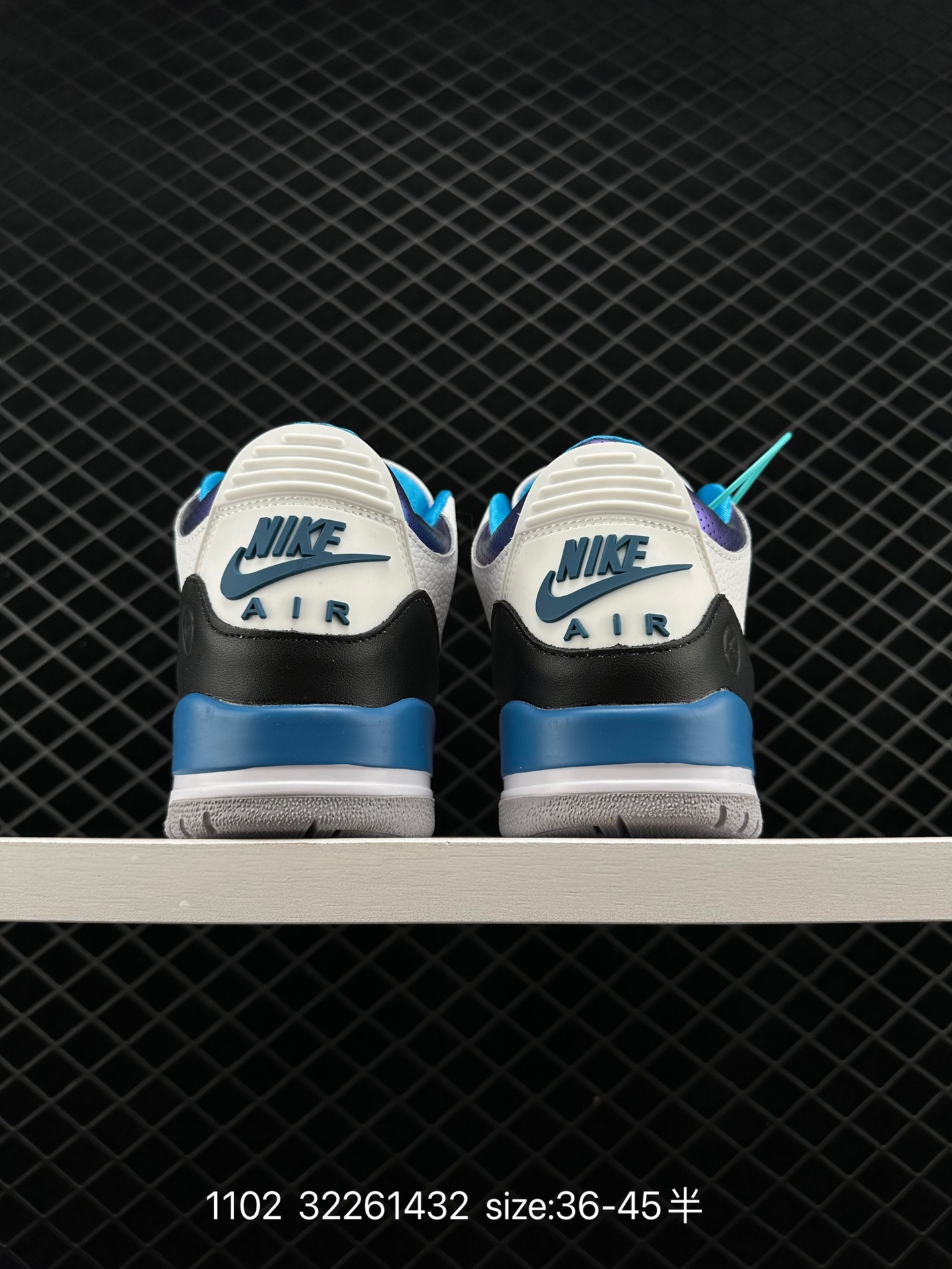 AJ3 Retor Valor Blue